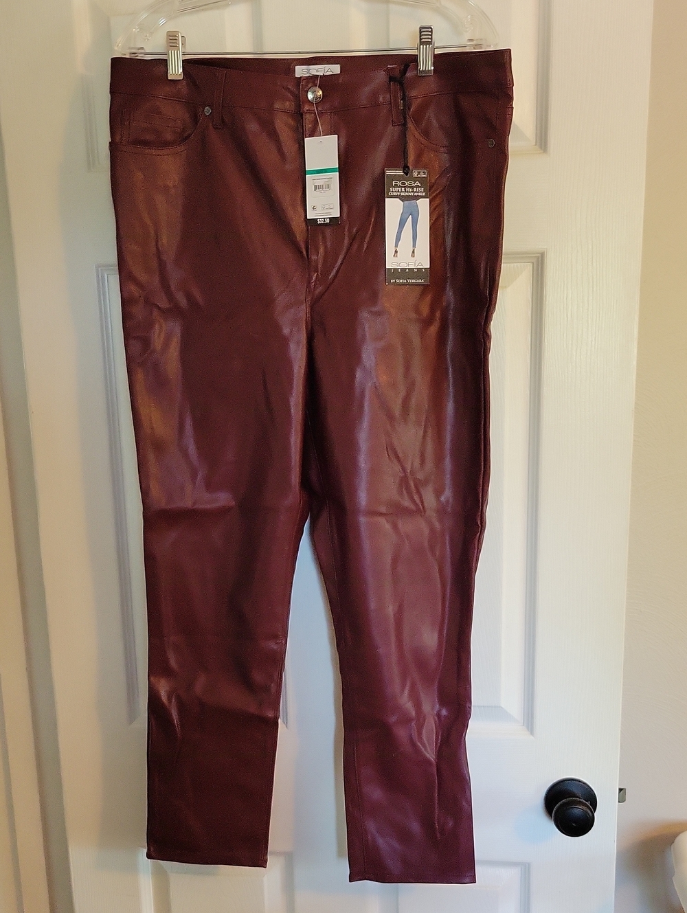 sofia by sofia vergara Burgundy Faux Leather Cropped Pants